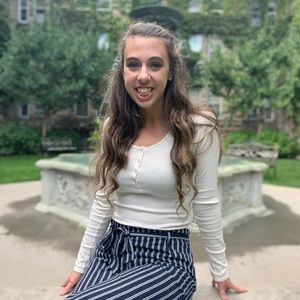 Meet your Posher, Jenna